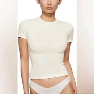 SKIMS Cotton Jersey T-Shirt in Bone Sz Small